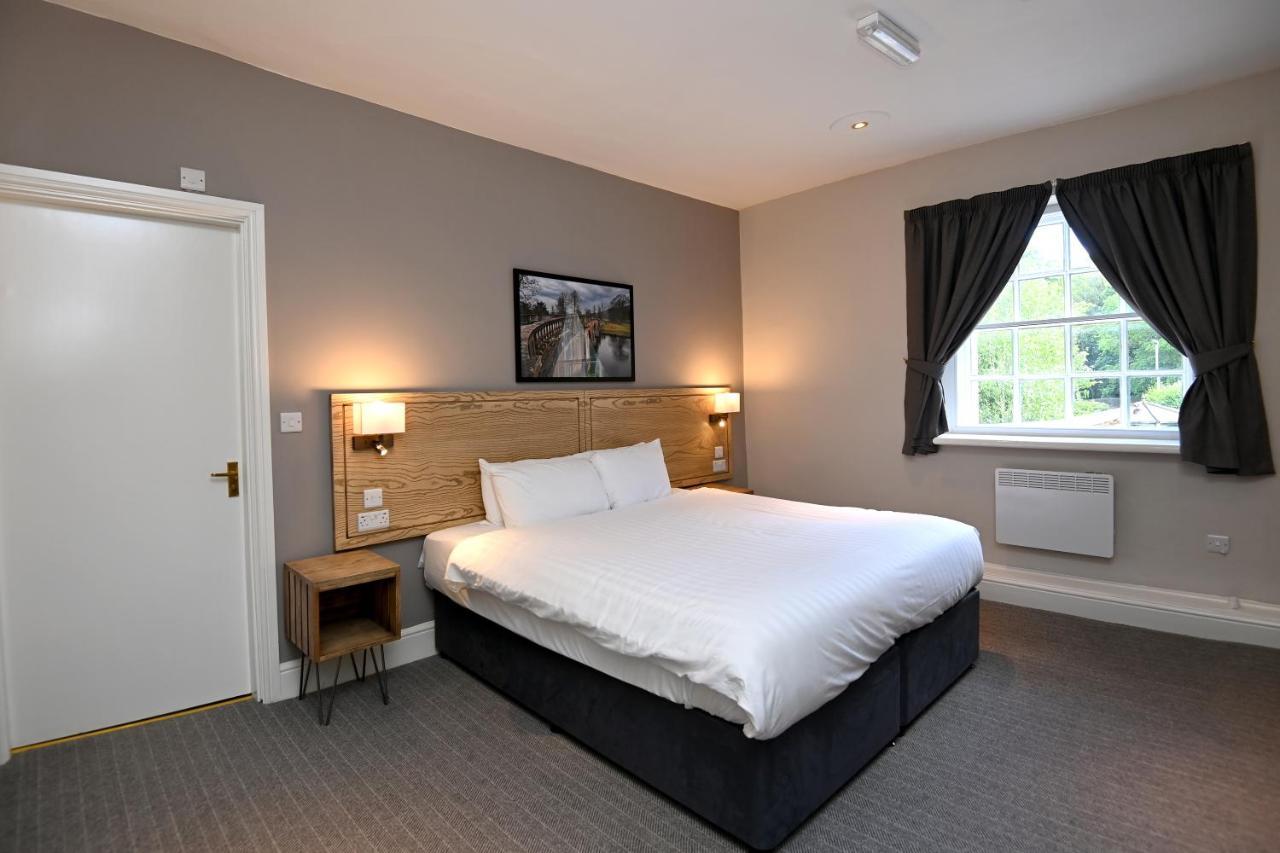 Wheatsheaf, Baslow By Marston'S Inns エクステリア 写真